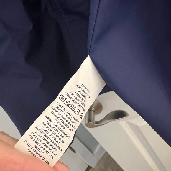 L.L. Bean Women's Navy Rain/Trench Coat with hood, women’s size L - Picture 6 of 10